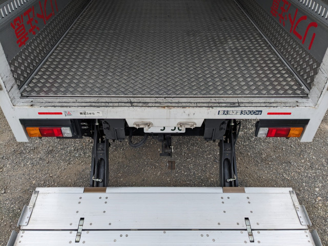 三菱ふそう キャンター 小型 アルミウィング 2RG-FEB80(95548) 13枚目