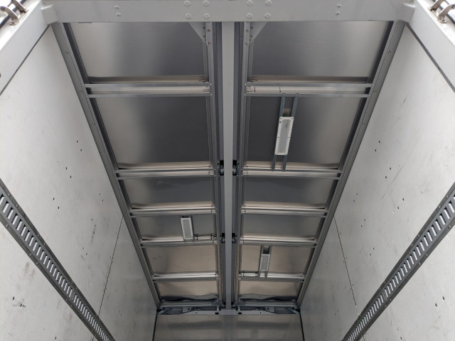 三菱ふそう キャンター 小型 アルミウィング 2RG-FEB80(95548) 16枚目