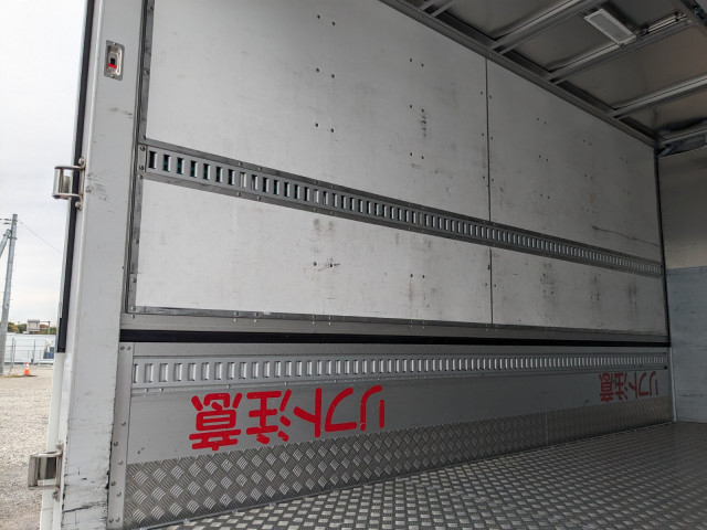 三菱ふそう キャンター 小型 アルミウィング 2RG-FEB80(95548) 22枚目