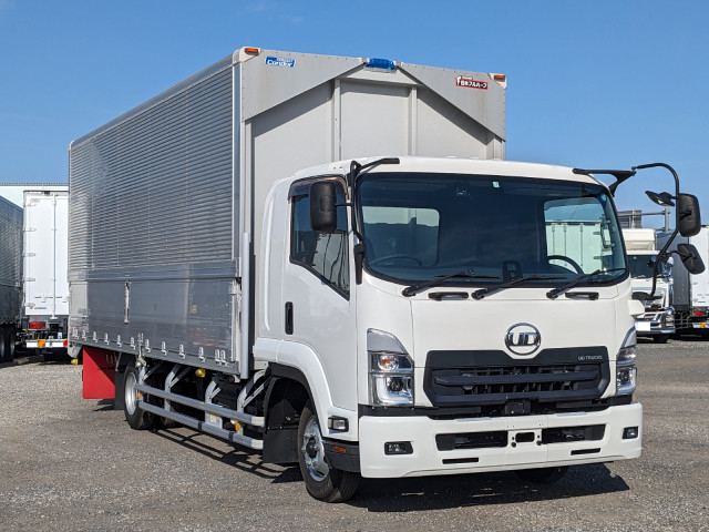 UDトラックス（日産） コンドル 中型 アルミウィング 2RG-BRR90T2(95550) 3枚目