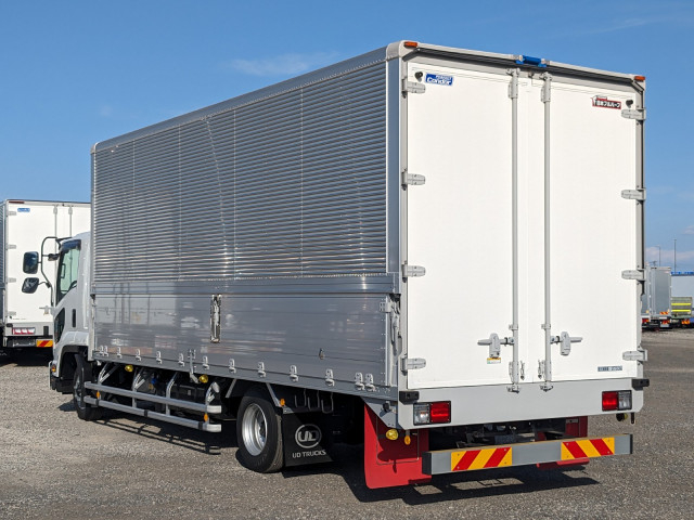 UDトラックス（日産） コンドル 中型 アルミウィング 2RG-BRR90T2(95550) 4枚目