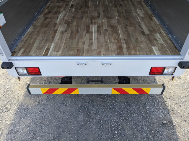 UDトラックス（日産） コンドル 中型 アルミウィング 2RG-BRR90T2(95550) 10枚目