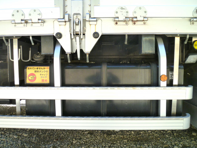 日野 プロフィア 大型 平ボディ 2DG-FR1AHJ(95551) 25枚目