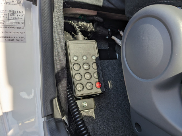 UDトラックス（日産） コンドル 中型 アルミウィング 2RG-BRR90T2(95550) 38枚目