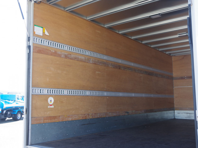 いすゞ フォワード 中型 アルミバン 2RG-FRR90S2(95552) 16枚目