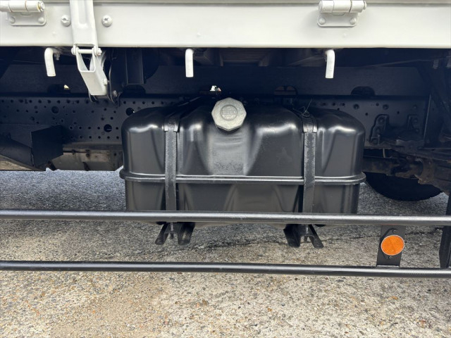 いすゞ フォワード 中型 クレーン付き 2PG-FRR90S1(95553) 16枚目