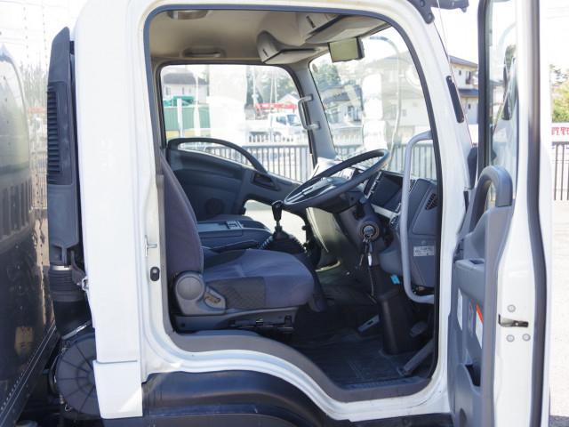 いすゞ フォワード 中型 アルミバン 2RG-FRR90S2(95552) 32枚目