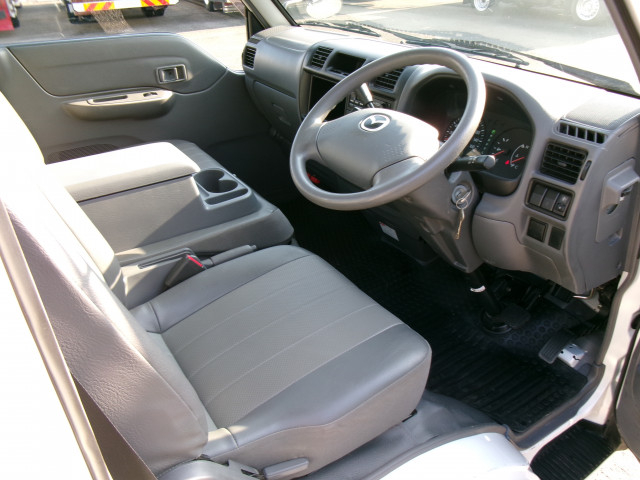 マツダ ボンゴ 小型 平ボディ ABF-SKP2T(95559) 9枚目