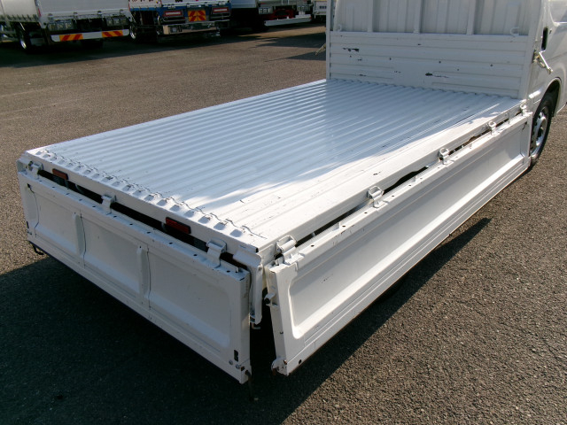 マツダ ボンゴ 小型 平ボディ ABF-SKP2T(95559) 31枚目