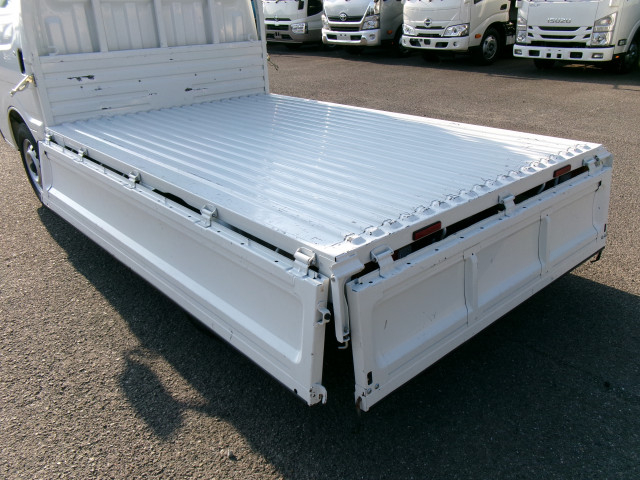 マツダ ボンゴ 小型 平ボディ ABF-SKP2T(95559) 32枚目