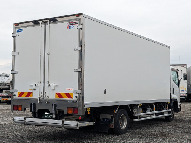 いすゞ フォワード 中型 冷凍冷蔵バン TKG-FRR90S2(95561) 5枚目