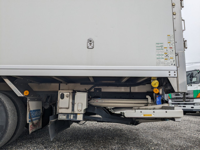 いすゞ フォワード 中型 冷凍冷蔵バン TKG-FRR90S2(95561) 26枚目