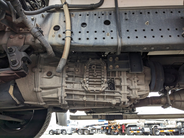 いすゞ フォワード 中型 冷凍冷蔵バン TKG-FRR90S2(95561) 29枚目