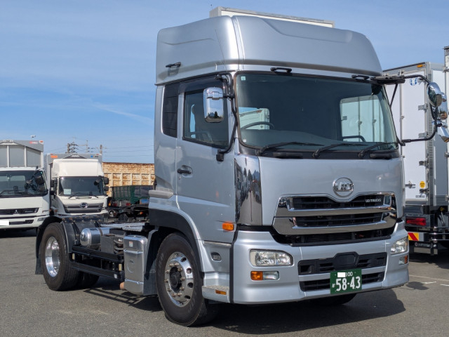UDトラックス（日産） クオン 大型 トラクタ（シングル） QKG-GK6XAD(95562) 3枚目