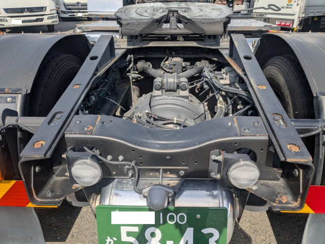 UDトラックス（日産） クオン 大型 トラクタ（シングル） QKG-GK6XAD(95562) 9枚目