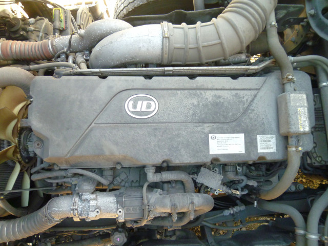 UDトラックス（日産） クオン 大型 アルミウィング 2PG-CG5CA(95564) 27枚目