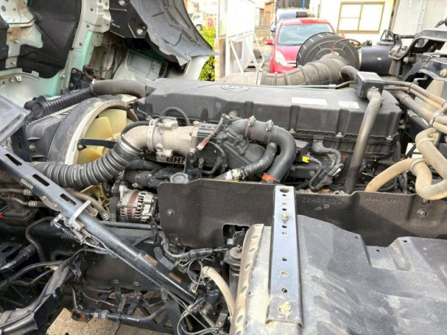 UDトラックス（日産） クオン 大型 平ボディ 2PG-CG5CE(95565) 19枚目