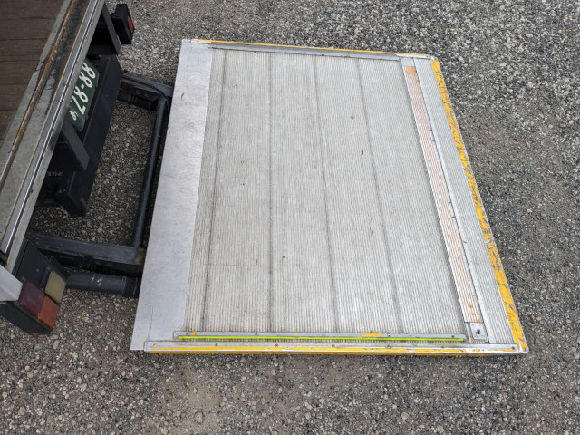 トヨタ ダイナ 小型 アルミバン TKG-XZC600(95566) 11枚目