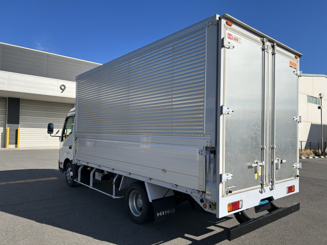 日野 デュトロ 小型 アルミウィング TKG-ZXU712M(95567) 4枚目