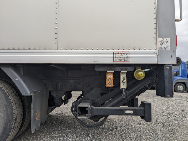 トヨタ ダイナ 小型 アルミバン TKG-XZC600(95566) 24枚目