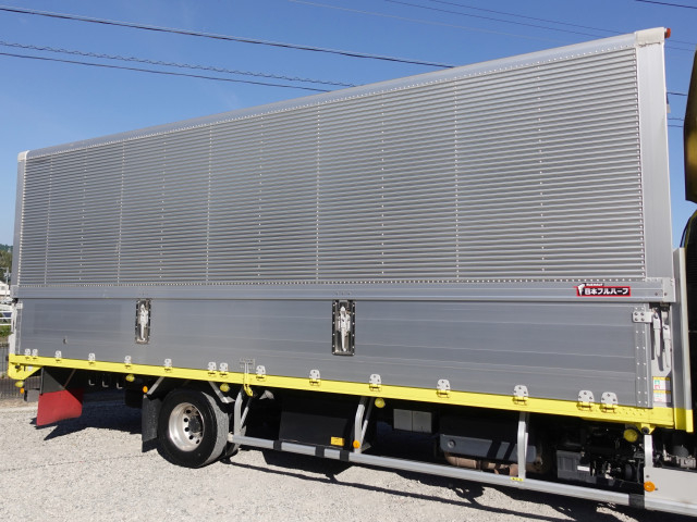 いすゞ フォワード 中型 アルミウィング 2RG-FRR90S2(95570) 5枚目