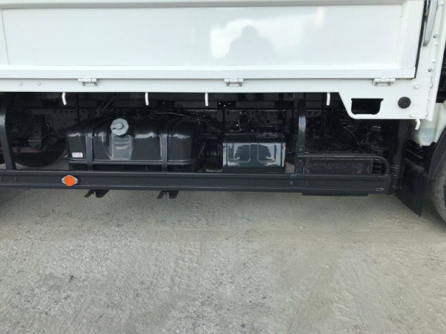 いすゞ エルフ 小型 平ボディ TRG-NPR85AR(95568) 42枚目