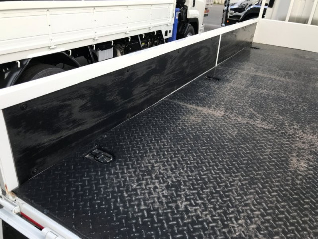 いすゞ エルフ 小型 平ボディ TRG-NPR85AR(95568) 46枚目