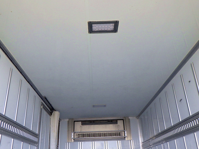 トヨタ ダイナ 小型 冷凍冷蔵バン TPG-XZU712(95571) 10枚目