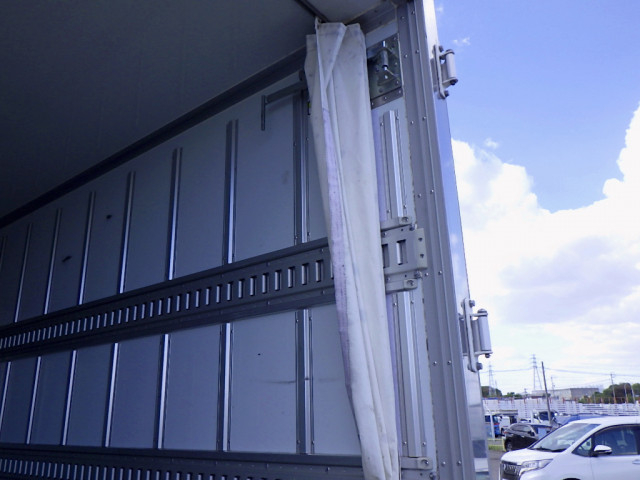 トヨタ ダイナ 小型 冷凍冷蔵バン TPG-XZU712(95571) 15枚目