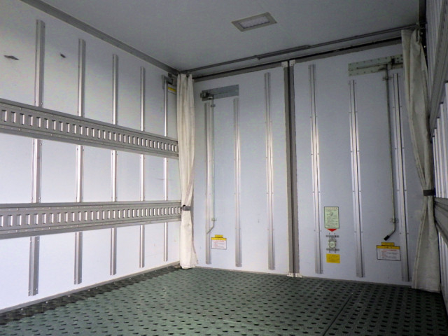 トヨタ ダイナ 小型 冷凍冷蔵バン TPG-XZU712(95571) 19枚目