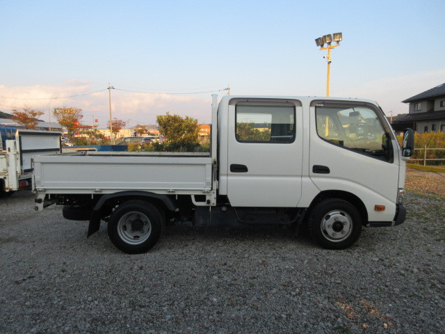 日野 デュトロ 小型 Wキャブ TPG-XZU605M(95573) 6枚目