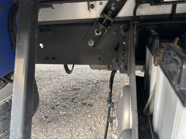 UDトラックス（日産） クオン 大型 冷凍冷蔵バン 2PG-CG5CA(95574) 23枚目