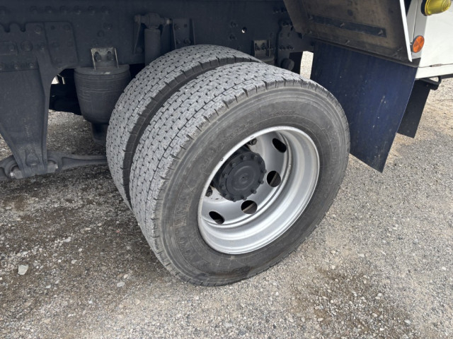 UDトラックス（日産） クオン 大型 冷凍冷蔵バン 2PG-CG5CA(95574) 45枚目