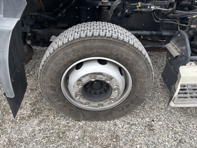 UDトラックス（日産） クオン 大型 冷凍冷蔵バン 2PG-CG5CA(95574) 49枚目