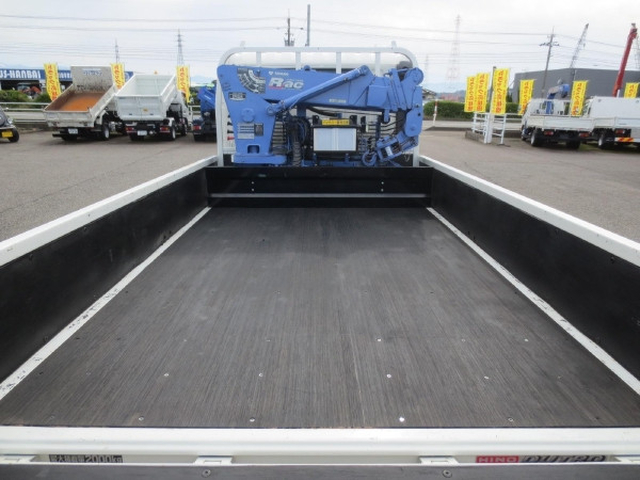 日野 デュトロ 小型 クレーン付き TPG-XZU700M(95575) 10枚目