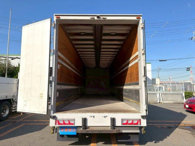 日野 プロフィア 大型 アルミウィング 2DG-FW1AHG(95577) 9枚目