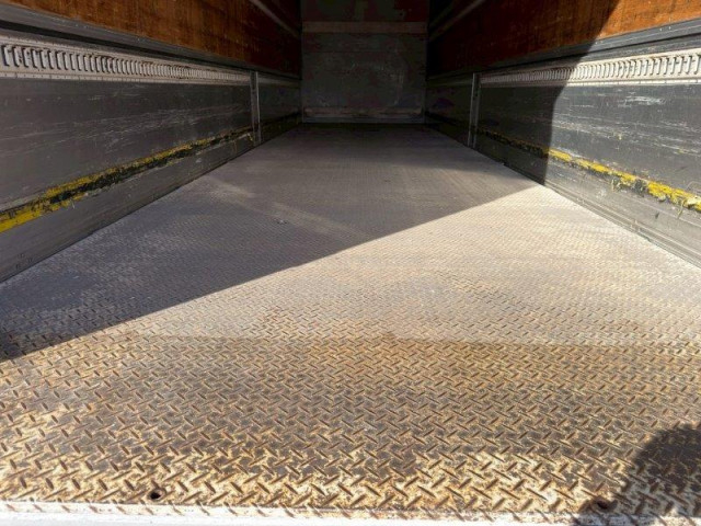 日野 プロフィア 大型 アルミウィング 2DG-FW1AHG(95577) 10枚目