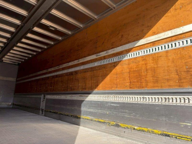 日野 プロフィア 大型 アルミウィング 2DG-FW1AHG(95577) 13枚目