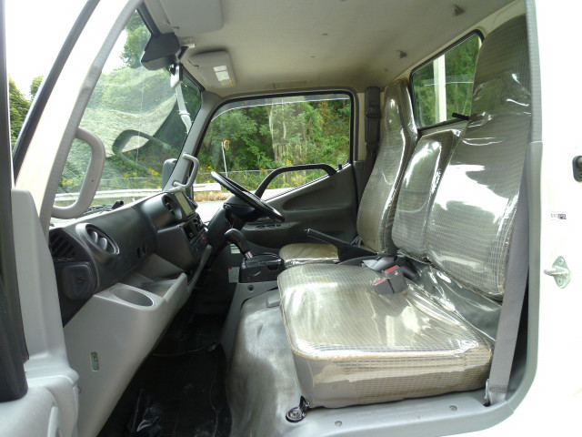 日野 デュトロ 小型 平ボディ TPG-XZC605M(95576) 27枚目