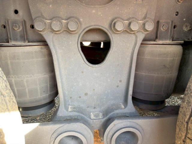 日野 プロフィア 大型 アルミウィング 2DG-FW1AHG(95577) 15枚目