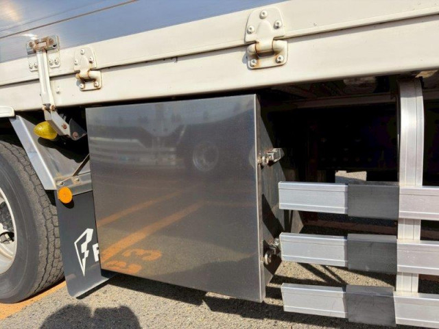 日野 プロフィア 大型 アルミウィング 2DG-FW1AHG(95577) 19枚目