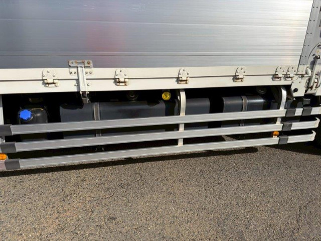 日野 プロフィア 大型 アルミウィング 2DG-FW1AHG(95577) 20枚目