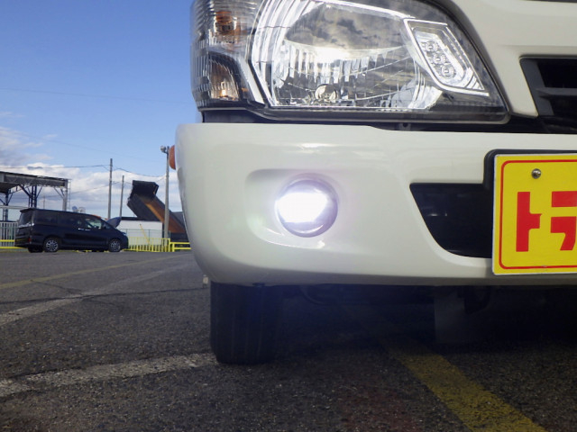 日野 デュトロ 小型 土砂ダンプ TKG-XZU620T(95578) 3枚目