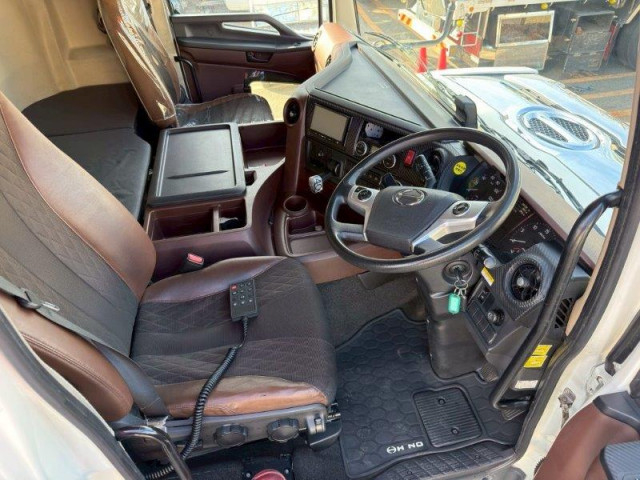 日野 プロフィア 大型 アルミウィング 2DG-FW1AHG(95577) 32枚目