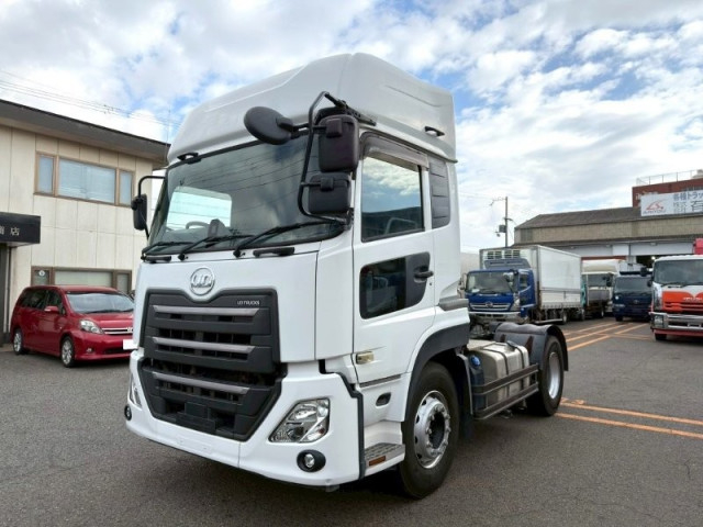 UDトラックス（日産） クオン 大型 トラクタ（シングル） 2PG-GK5AAB(95586) 1枚目