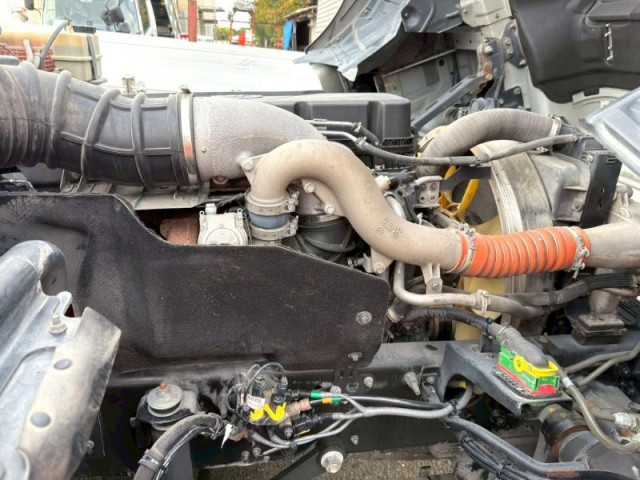 UDトラックス（日産） クオン 大型 トラクタ（シングル） 2PG-GK5AAB(95586) 13枚目