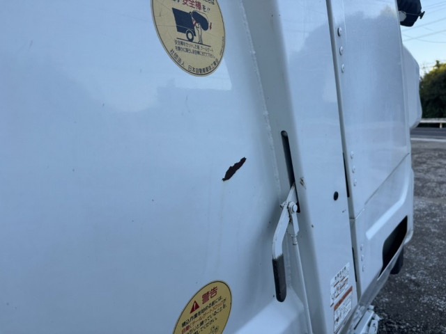 三菱ふそう キャンター 小型 塵芥車（プレス式） TPG-FEA50(95587) 47枚目