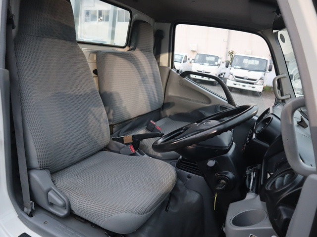 トヨタ ダイナ 小型 平ボディ TKG-XZC605(95593) 31枚目