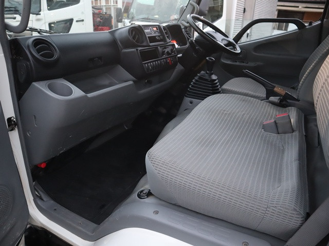 トヨタ ダイナ 小型 平ボディ TKG-XZC605(95593) 32枚目