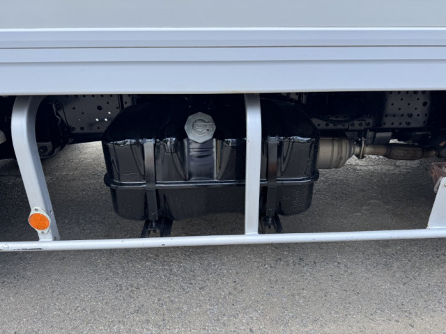 いすゞ エルフ 小型 冷凍冷蔵バン TPG-NPR85AN(95596) 29枚目